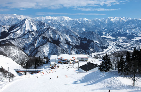GALA Yuzawa Snow Resort – Thiên đường vui chơi và nghỉ dưỡng mùa đông