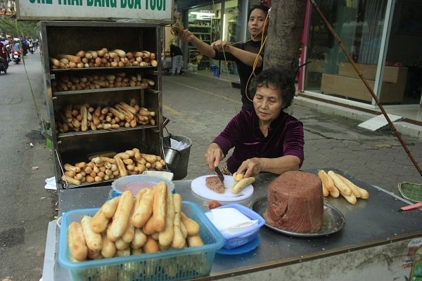 10 địa chỉ bán bánh mì cay Hải Phòng ngon