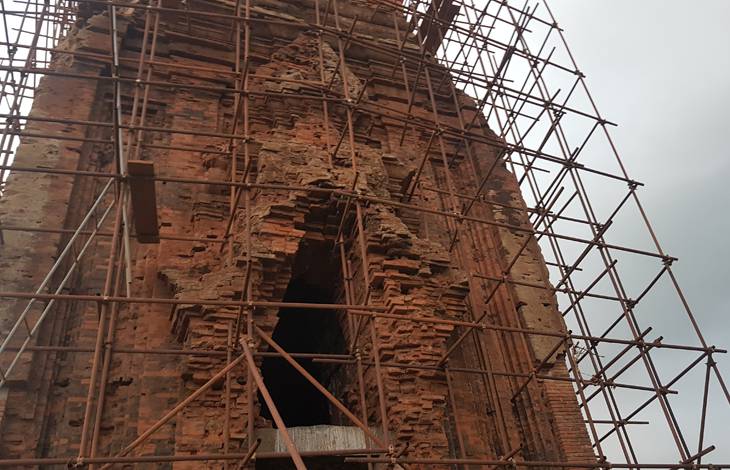 tháp thủ thiện bình định – kiến trúc chăm pa cổ còn sót lại
