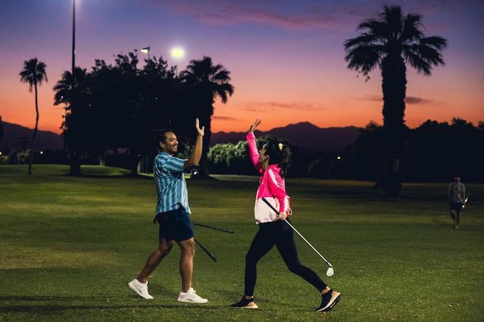 giắt túi kinh nghiệm chơi golf ban đêm để tận hưởng ‘cuộc vui’ trọn vẹn sau ánh hoàng hôn