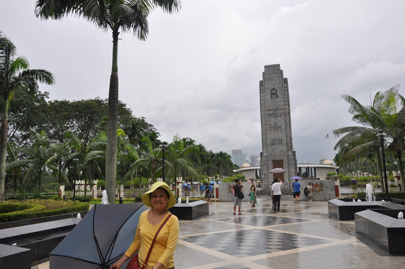 tìm hiểu về tượng đài chiến thắng malaysia