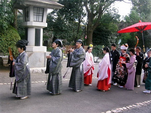 Phong tục cưới của người Nhật Bản như thế nào?