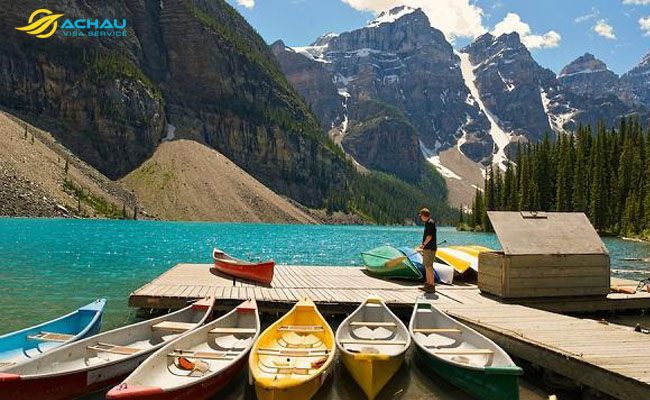 hồ louise – thiên đường màu xanh của canada