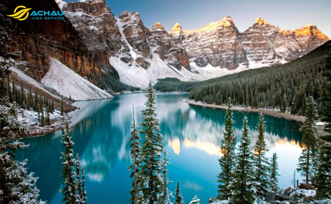 hồ louise – thiên đường màu xanh của canada