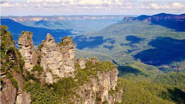 Tham quan núi Blue, dãy núi truyền thuyết ba chị em ở Úc