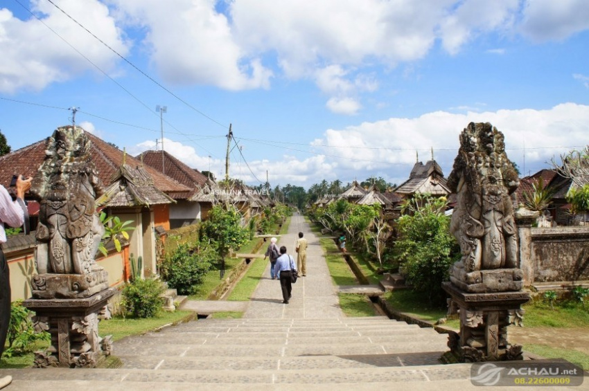Tham quan ngôi làng Batubulan nằm trên đảo Bali