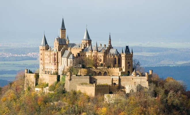 những tòa lâu đài đẹp nhất trên thế giới