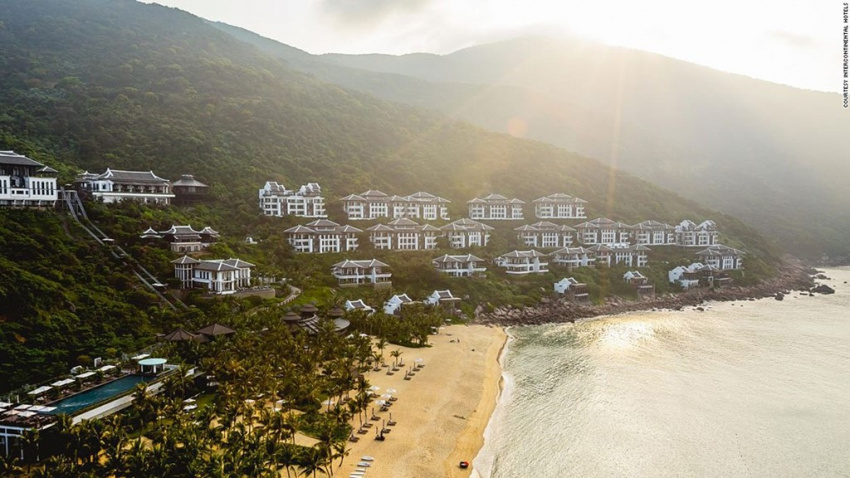 Những resort bãi biển hạng sang đẹp nhất thế giới