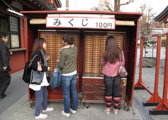 tìm hiểu về asakusa kannon – ngôi chùa linh thiêng của tokyo