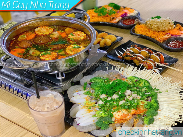 mì cay nha trang, menu mì cay sasin nha trang, quán mì cay nha trang, mì cay 7 cấp độ nha trang, mì cay nguyễn thị minh khai nha trang, 6 quán mì cay nha trang ngon nhất giá chỉ từ 30k