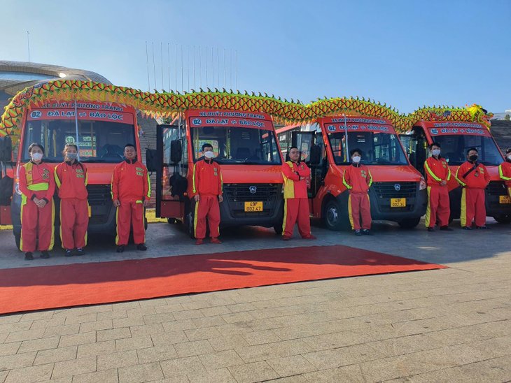 100 xe buýt mini tiện dụng lần đầu tiên xuất hiện tại Đà Lạt
