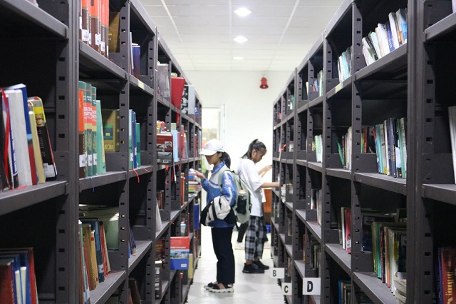 Điểm qua những nét đặc sắc thu hút du khách của thư viện Quảng Ninh