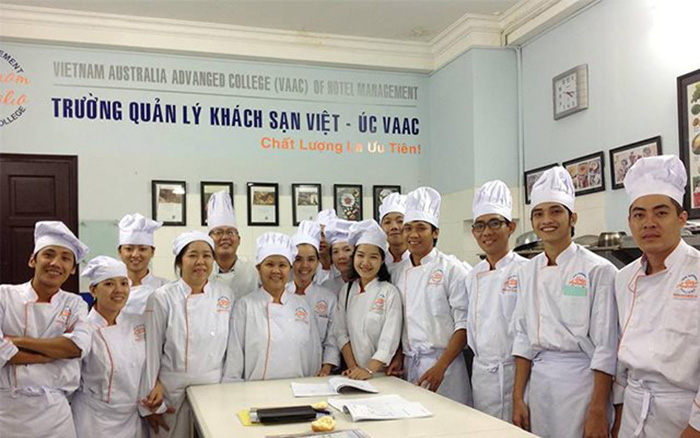 Top 10 khóa học làm bánh ở TPHCM uy tín chuyên nghiệp nhất