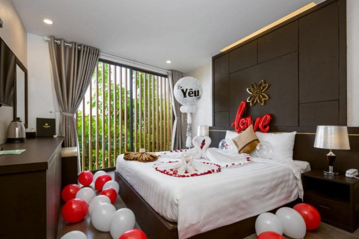 “Thăng Hoa” Cảm Xúc Cùng Top 7 Khách Sạn Tình Yêu Đà Nẵng 