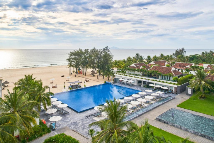 Top 8 Lý Do Bạn Nên Đến Resort Pullman Đà Nẵng Mùa Hè Này