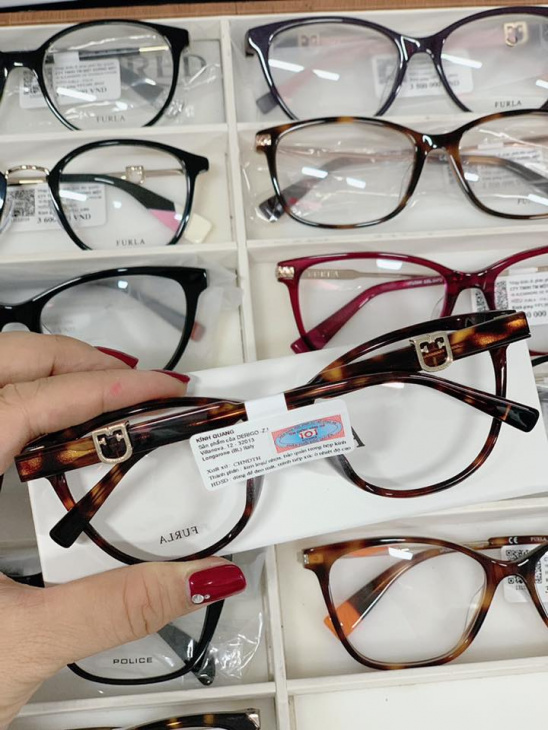 mắt kính cận đà nẵng, khám phá 10 cửa hàng mắt kính đà nẵng chất lượng đẹp miễn chê