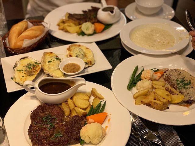 Khám phá 10 nhà hàng Pháp ở Sài Gòn cho bữa tối lãng mạn