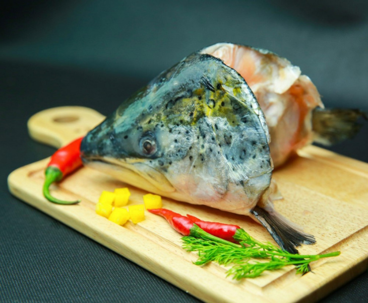 bữa tối, món lẩu, hướng dẫn cách nấu lẩu cá hồi măng chua đậm đà thơm ngon