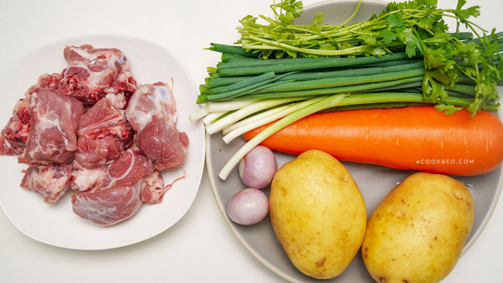 bữa tối, bữa trưa, món canh, cách nấu canh xương khoai tây chín mềm, nước trong
