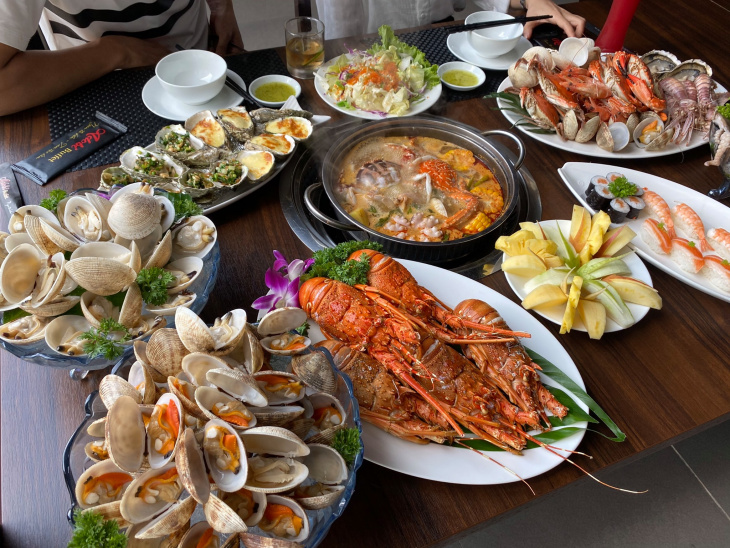 TOP 10+ quán buffet hải sản ngon ở Hà Nội đáng ăn nhất