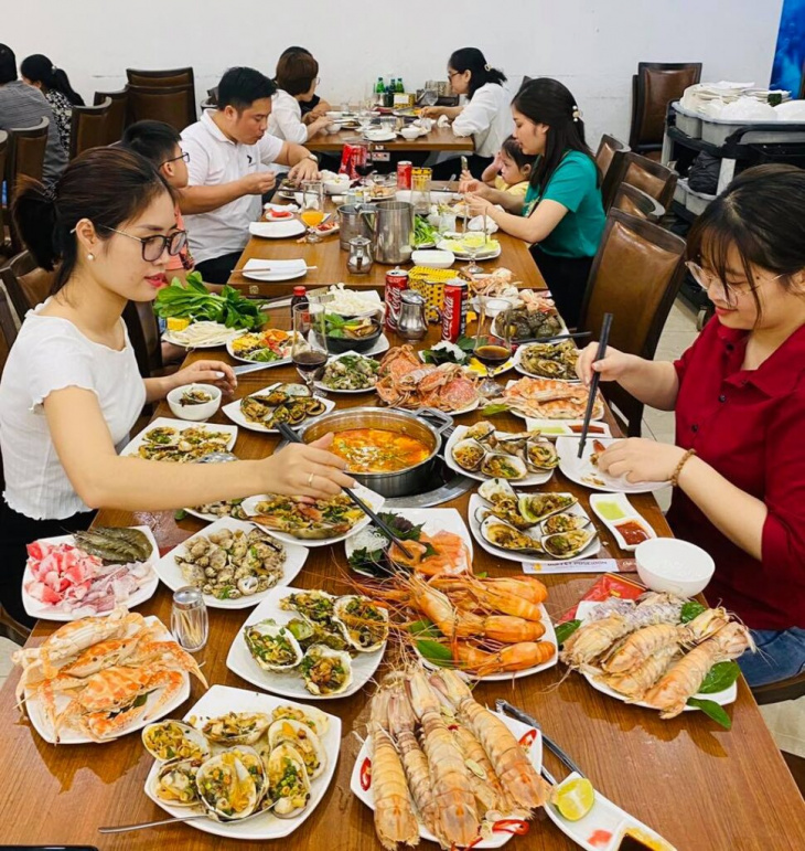 ăn chơi hà nội, buffet, hải sản, review buffet poseidon hà nội thiên đường hải sản tươi sống