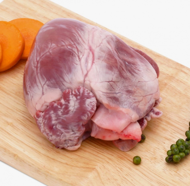 bữa tối, món xào, cách làm tim lợn xào nấm đơn giản, dễ làm chỉ mất 20 phút