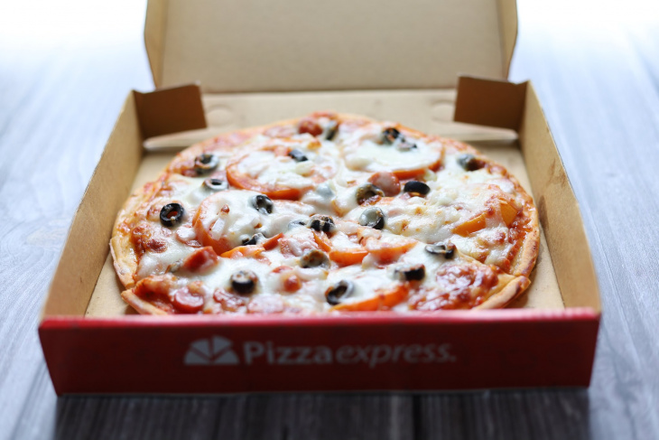 ăn chơi hà nội, khám phá hà nội, pizza, pizza express review chân thật nhất về không gian, menu, giá cả…