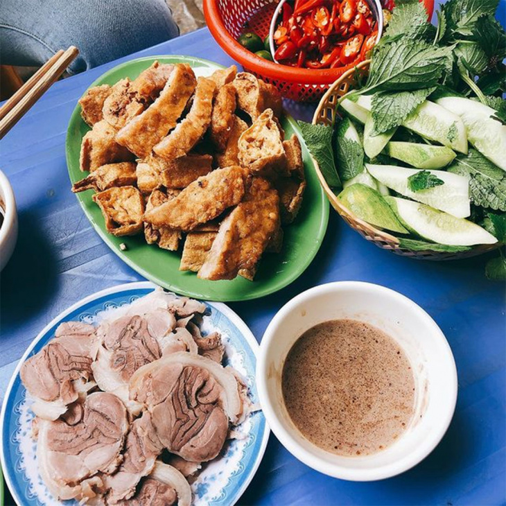 TOP 15 quán bún đậu mắm tôm Hà Nội ngon chuẩn “hàng real”