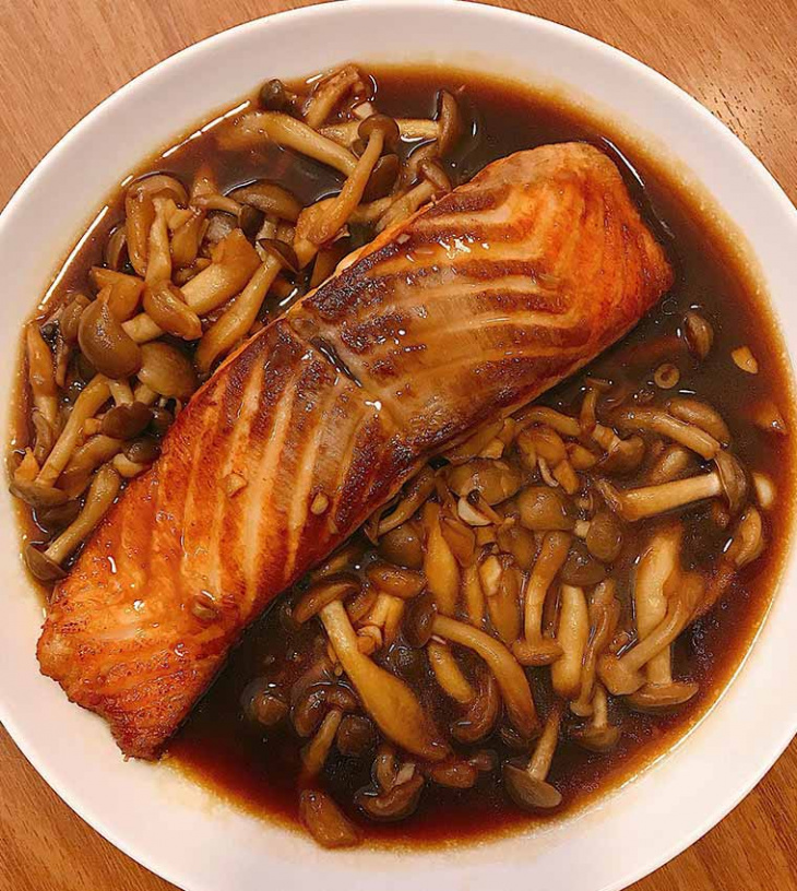 bữa tối, bữa trưa, món rim, 3 cách làm cá hồi sốt xì dầu ngon và nhanh chóng