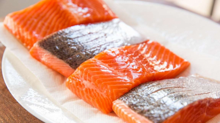 bữa tối, món gỏi, cách làm sashimi cá hồi tươi ngon, chuẩn vị nhật