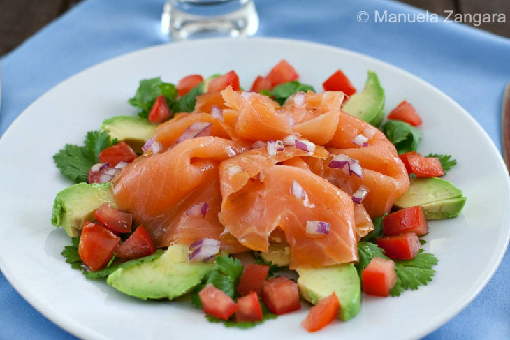 bữa sáng, cách làm salad cá hồi xông khói ngon ăn mãi không ngán