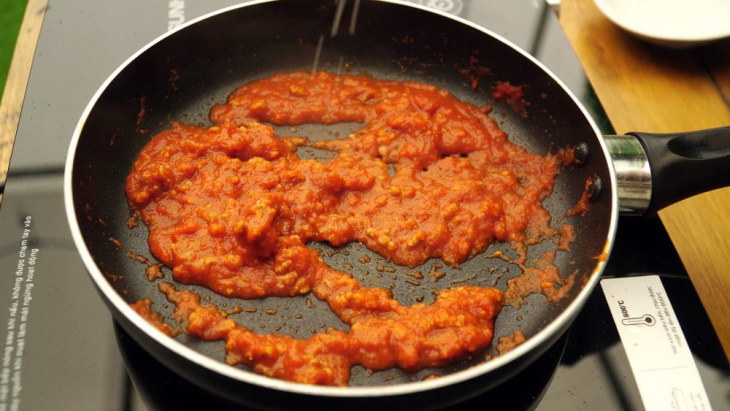 bữa trưa, món xào, ‘biến tấu’ món thịt ba chỉ xào chua ngọt theo 4 công thức đơn giản