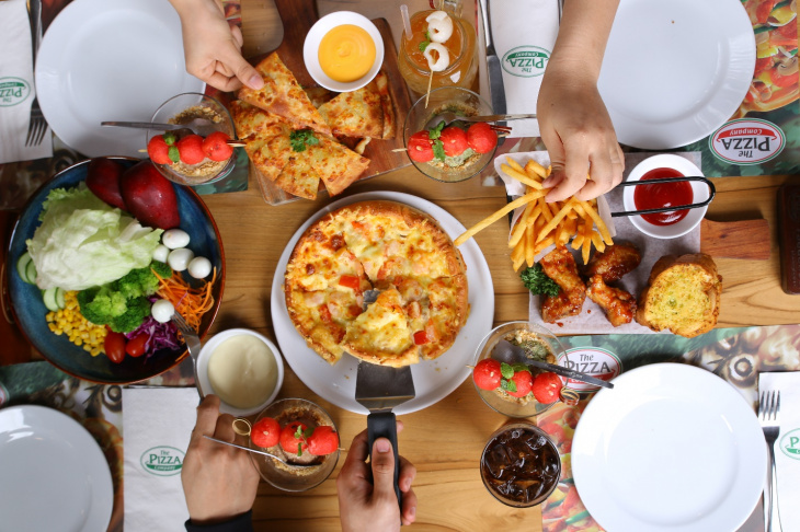 Review chi tiết Pizza Company Xuân Diệu: món ăn, dịch vụ, bảng giá