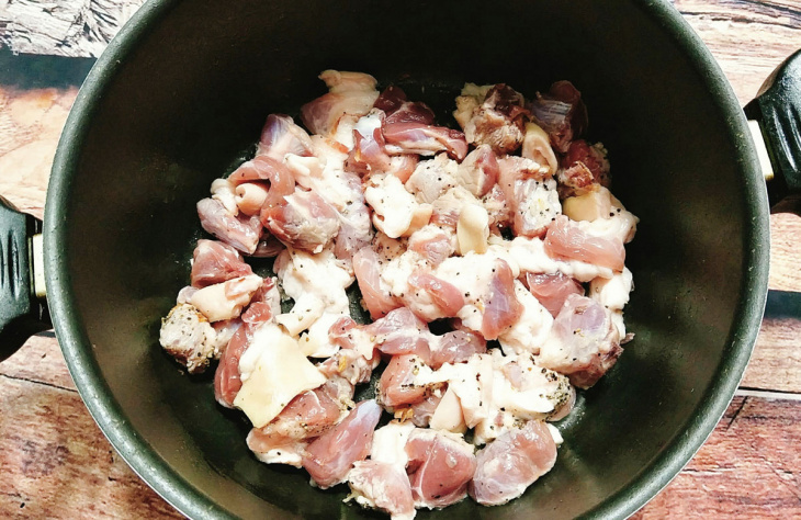 bữa tối, món hầm, cách làm thịt lợn nấu đông giòn ngon lạ miệng