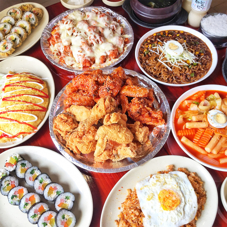 eat in hanoi, discover hanoi, #10 delicious korean fried chicken restaurant in hanoi