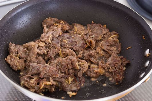 cách làm thịt bò xào sả ớt ngon và bắt mắt nhất