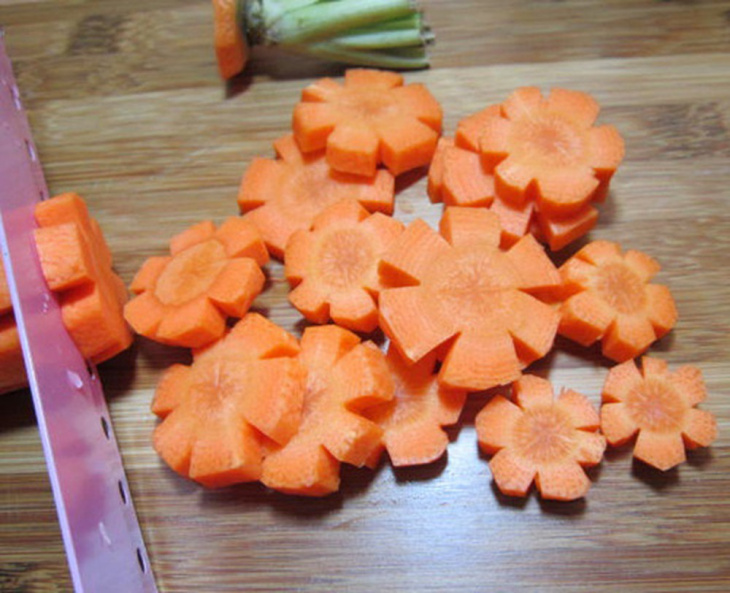 cách chế biến rau củ xào thập cẩm cực thơm ngon cho các bé lười ăn rau xanh