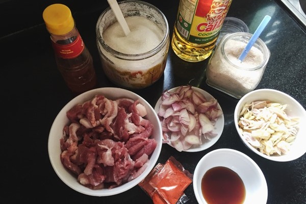 Cách làm bún thịt nướng ngon chuẩn vị Hà Nội tại nhà