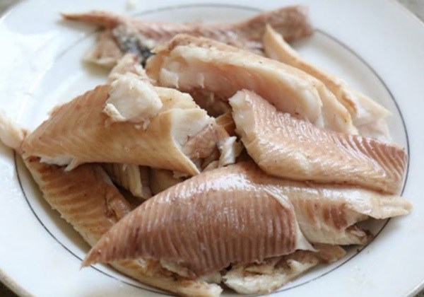 cháo cá chép nấu gừng – món ăn đơn giản cho mẹ bầu tẩm bổ