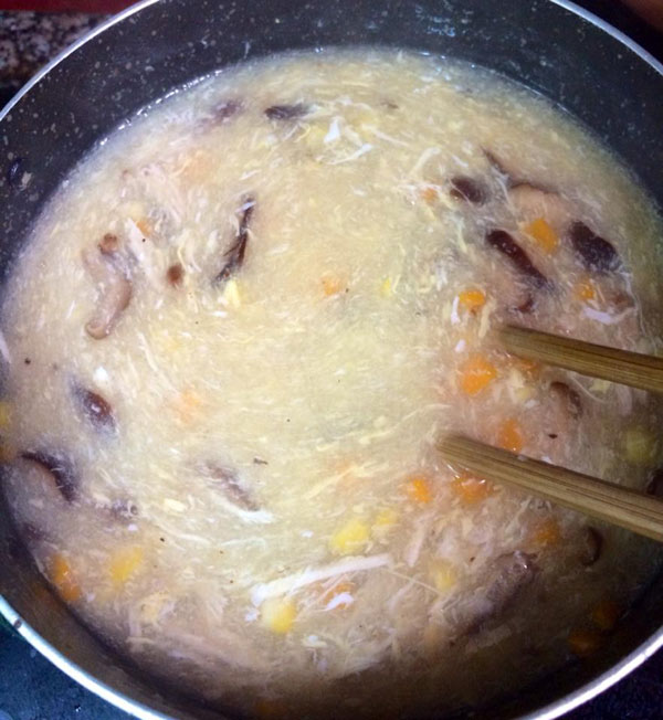 Cách nấu súp cua thơm ngon, bổ dưỡng cho cả nhà