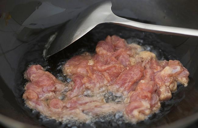 cách nấu món thịt kho mắm ruốc siêu ngon miệng