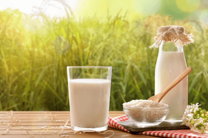 cách nấu sữa gạo lợi sữa ngon và đơn giản tại nhà