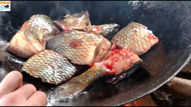 cách nấu canh riêu cá chép làm sạch đường tiêu hoá