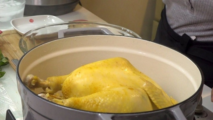 cách làm bún gà măng tươi ngon bổ dưỡng tại nhà