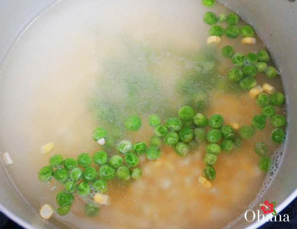 Cách nấu súp cua thơm ngon cho bé phòng chống thiếu máu