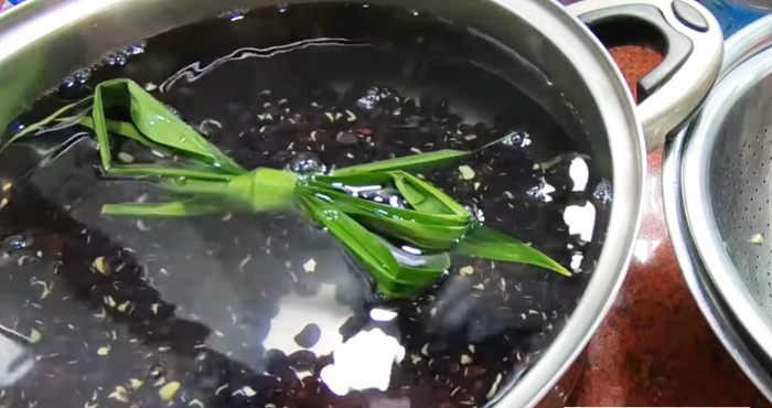 cách nấu chè đỗ đen với bột sắn dây thanh nhiệt giải độc