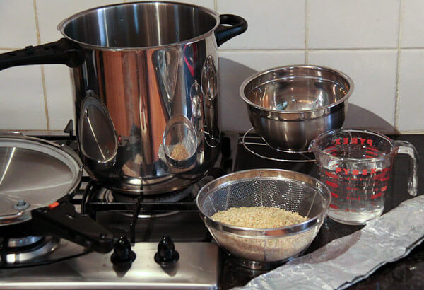 cách nấu gạo lứt bằng nồi áp suất đơn giản tại nhà