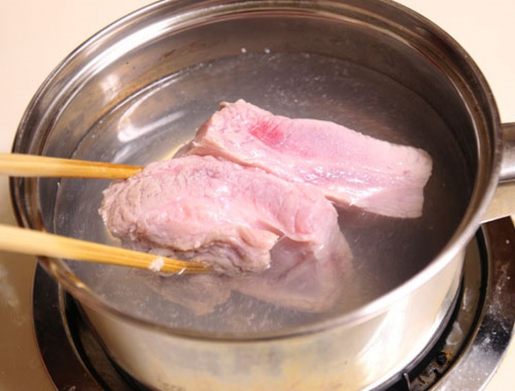 cách làm thịt kho hột vịt ngày tết đơn giản