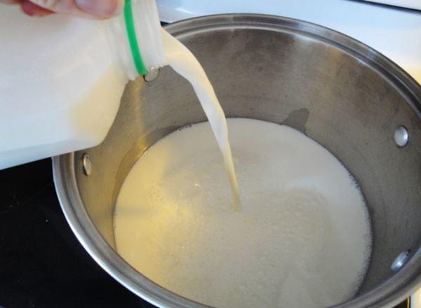 cách nấu sữa chua nếp cẩm ngon và tiết kiệm