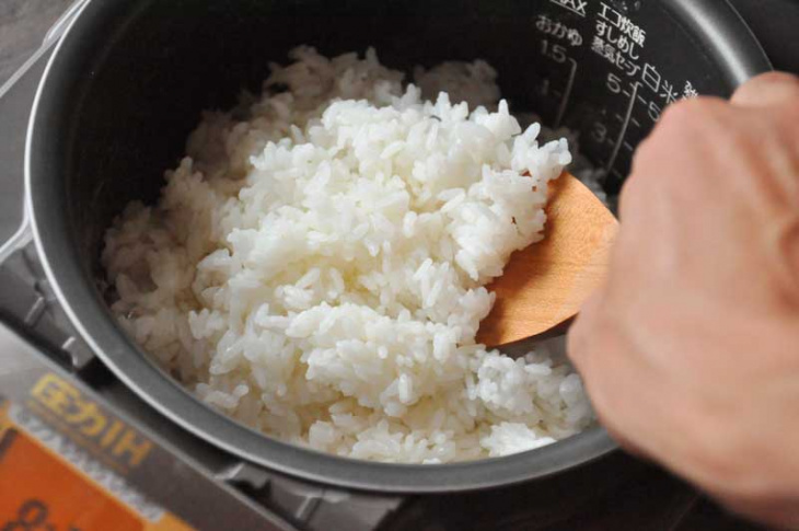 Cách nấu rượu gạo ngon theo cách truyền thống